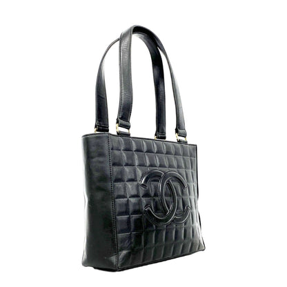 Chanel Handbag Choco Bar Lambskin Black Gold — view 2