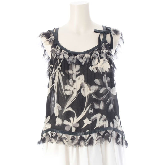 Chanel Silk Sheer Sleeveless CC Logo All Over Pattern Back Open Blouse Monotone