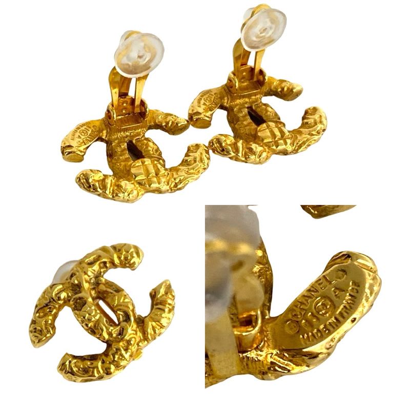 Chanel Vintage Coco Mark Motif Earrings Ear Cuff Accessory Gold 16506
