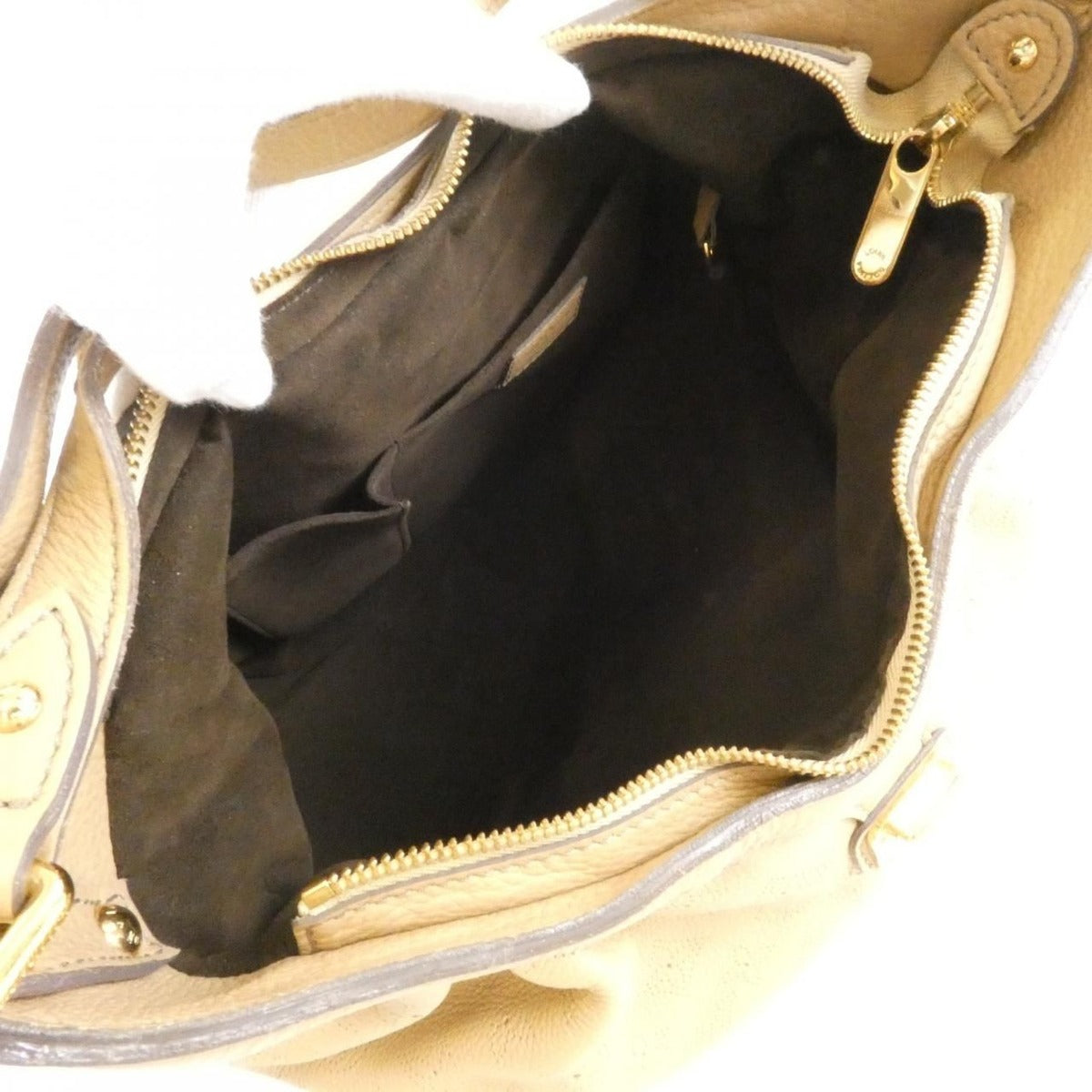 Louis Vuitton Mahina XS Shoulder Bag Biscuit — view 10