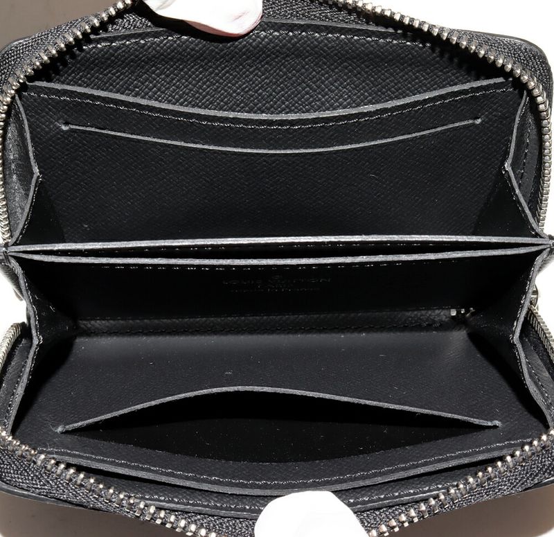 Louis Vuitton Coin Case Taiga Ardoise Zippy Coin Purse M30511
