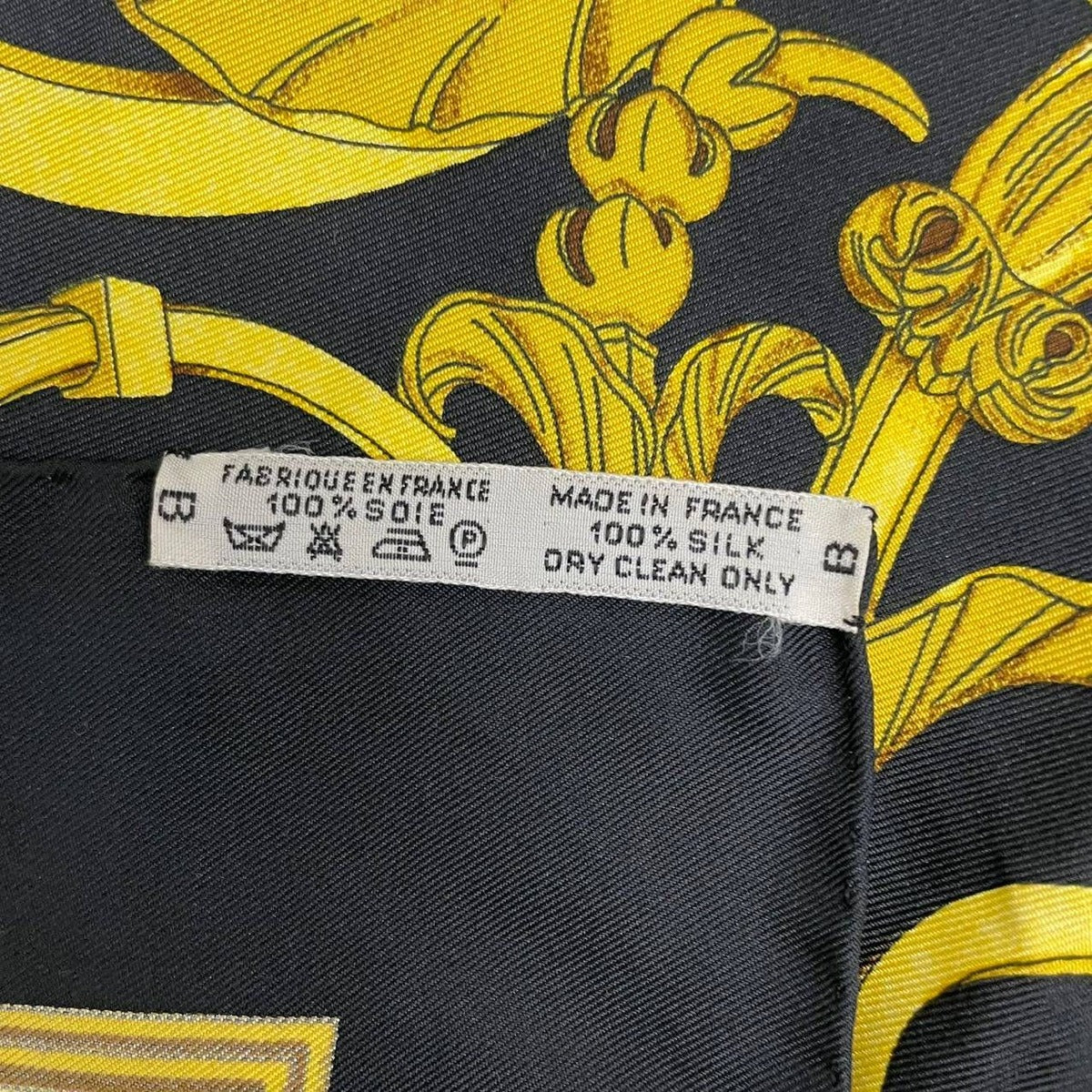 Hermes Scarf Carre 90 les Tuileries Jardin Des Bandana Silk — view 9