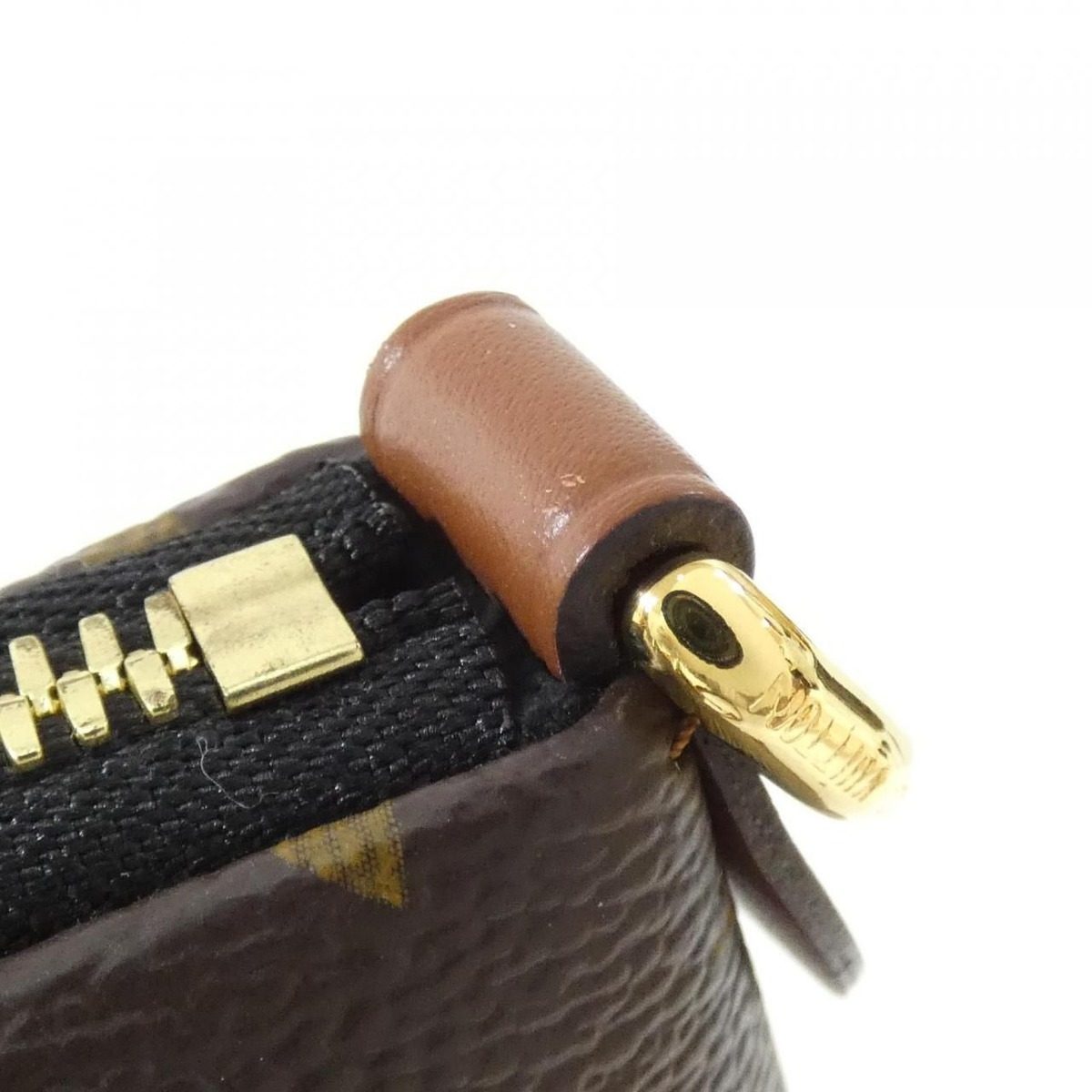 Louis Vuitton Monogram Tote MM — view 6