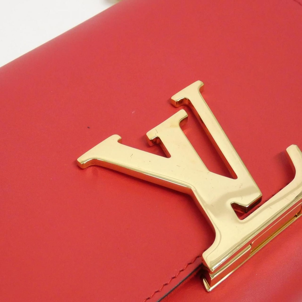 Louis Vuitton Pochette MM Shoulder Bag Rouge — view 4