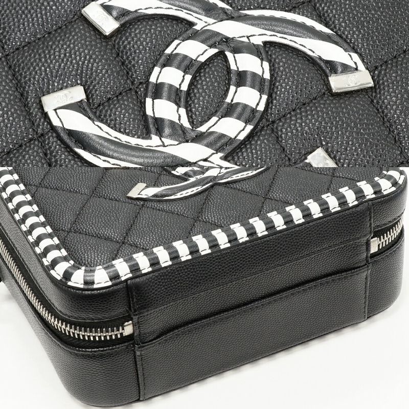 Chanel Chain Shoulder Bag Handbag CC Filigree Caviar Skin Black And White A93342