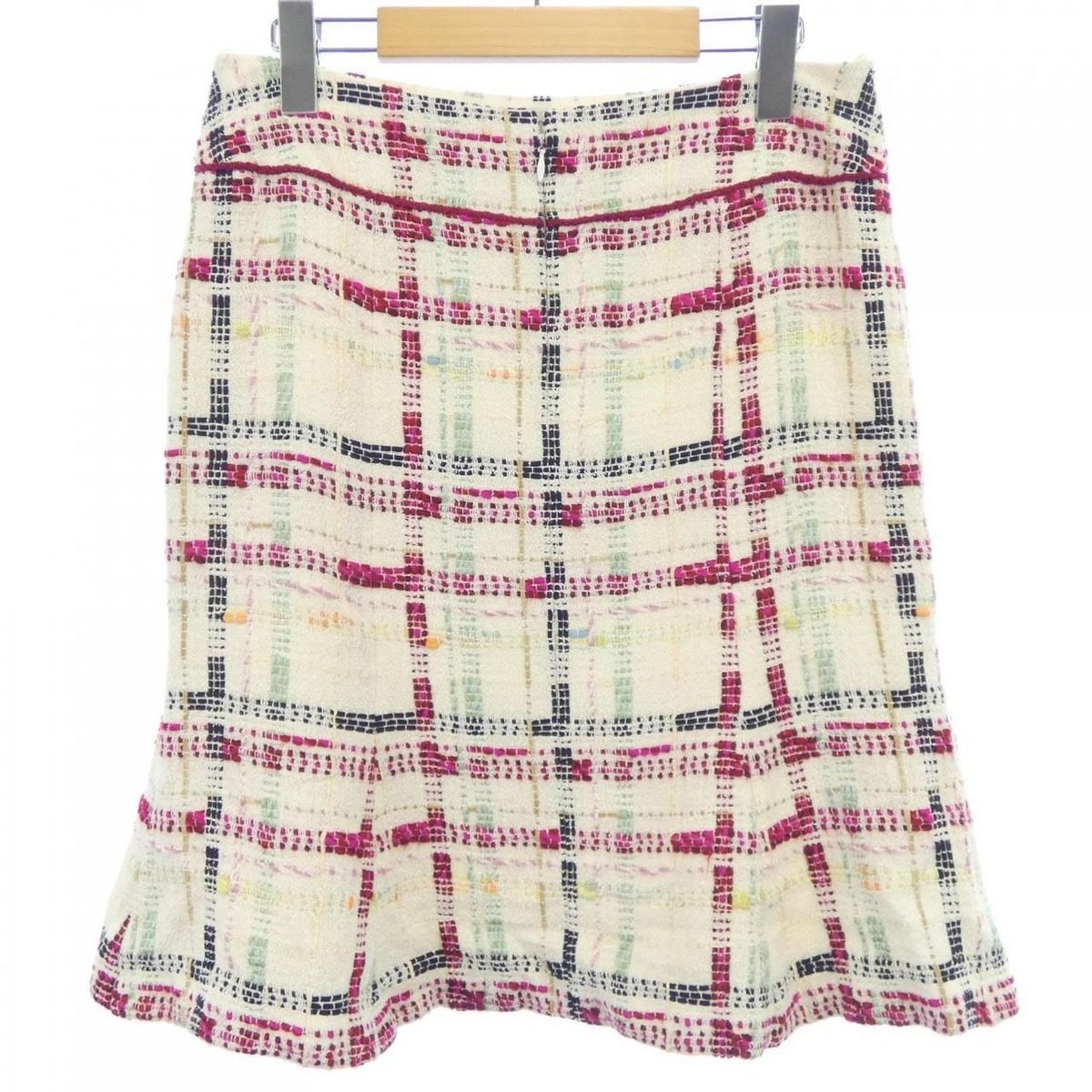 Chanel Ska-t Skirt Pink — view 2