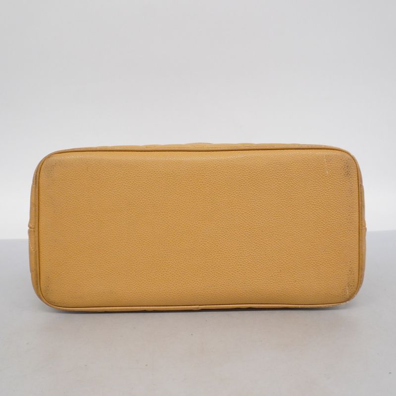 Chanel Tote Bag Revival Tote Caviar Skin Beige Chien Pan Gold Hardware Women's