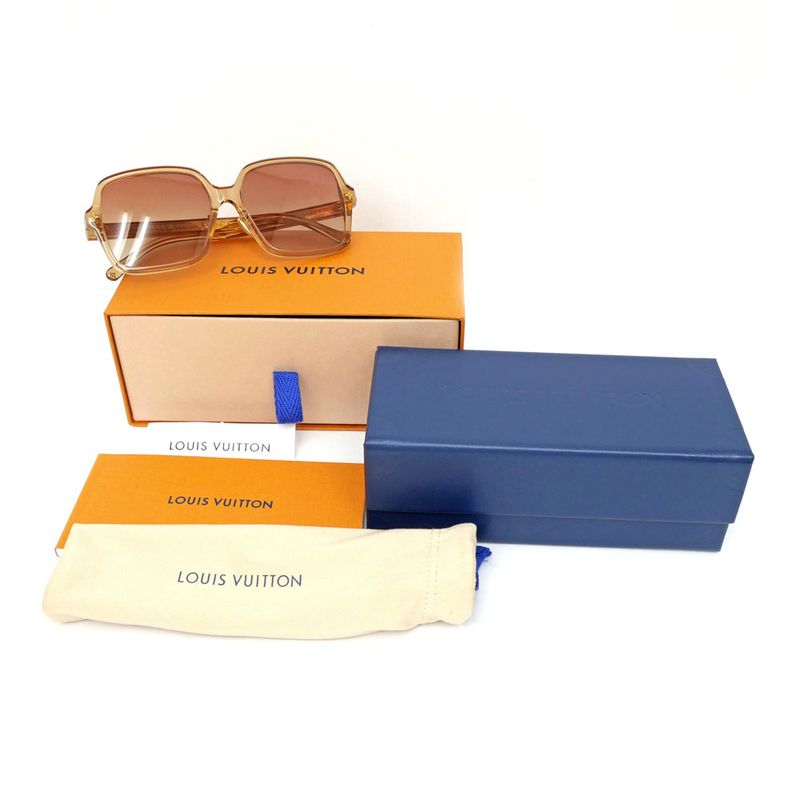 Louis Vuitton Sunglasses LV Aura Square Ambre Z3045e Ambre - Gdhardware
