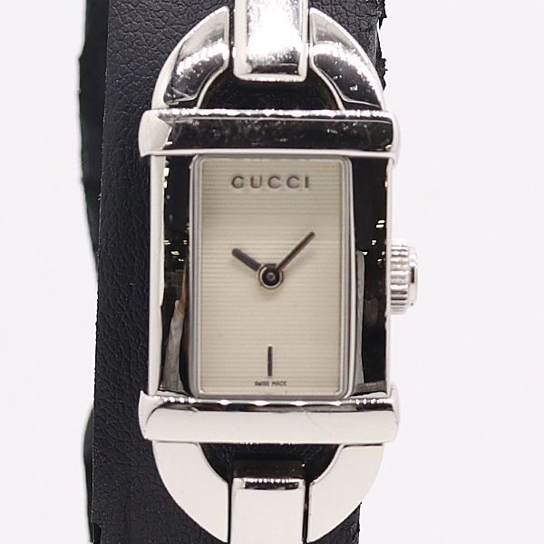 Gucci Bangle Watch Quartz White Dial Kri
