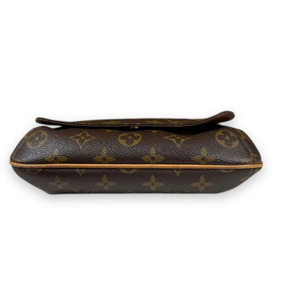Louis Vuitton Musette Salsa Short Monogram Shoulder Bag Monogram Canvas M51258