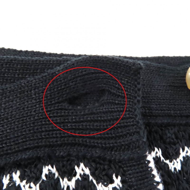 CHANEL P49277 Trapezoidal Wrap Skirt With Coco Mark Buttons Black White 34 Made