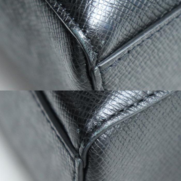 Louis Vuitton Vertical Tote 2way Shoulder Bag Taiga Black M30811 IC Chip Men's