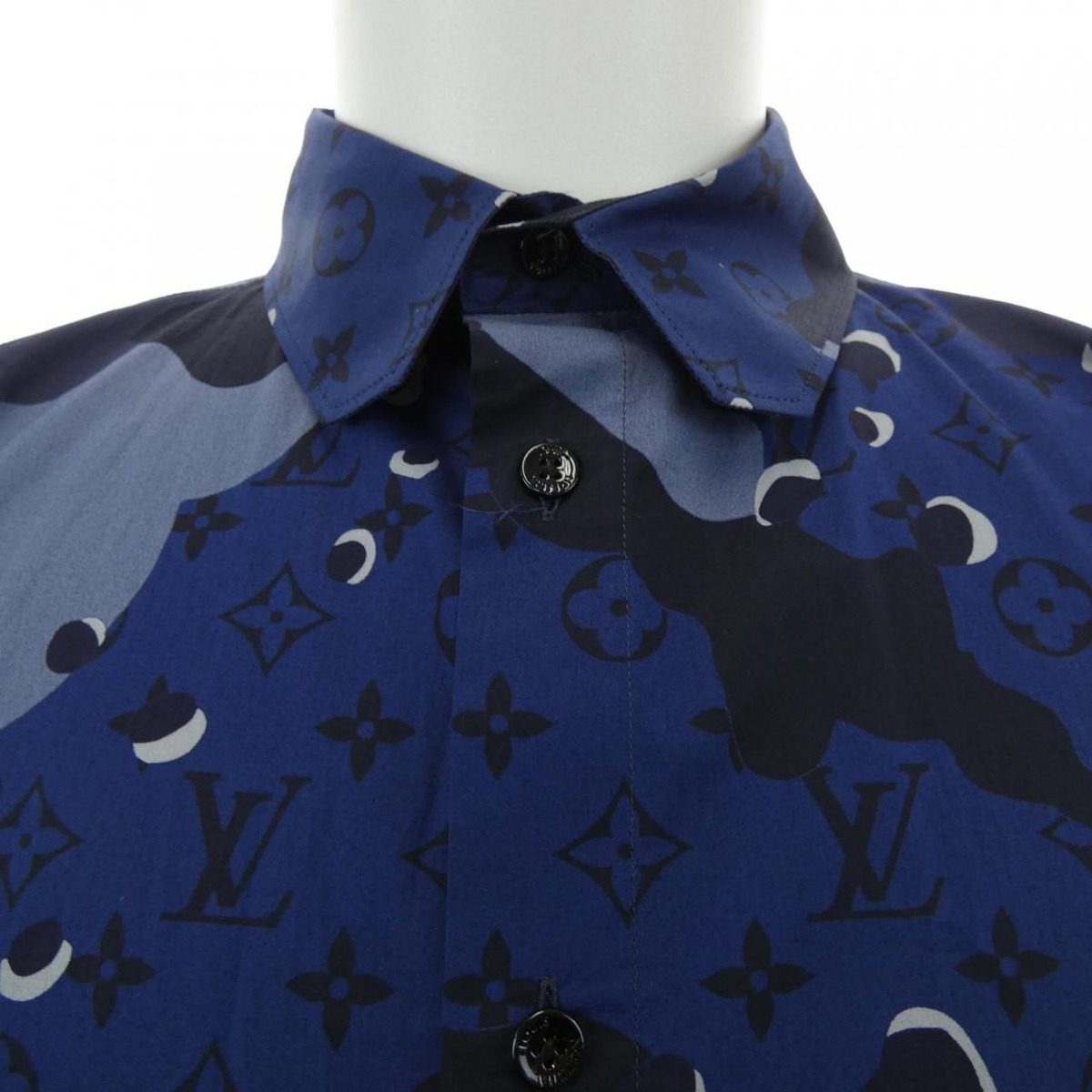 Louis Vuitton Monogram Camouflage Dna Ocean Shirt — view 5