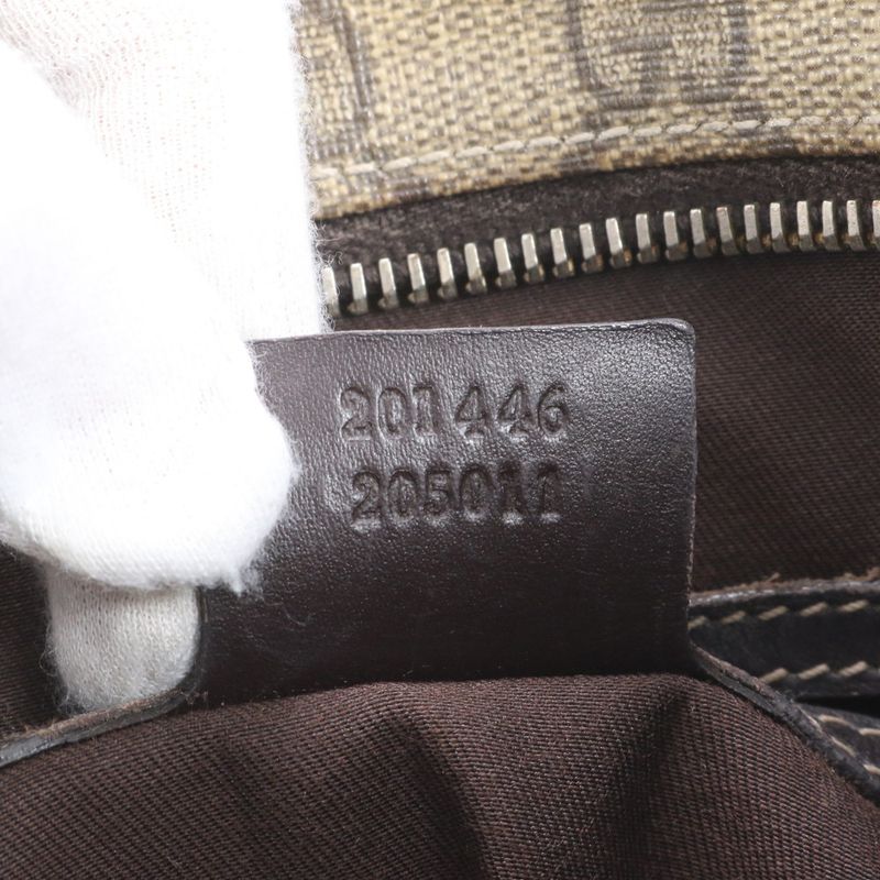 Gucci GG Supreme Leather Shoulder Bag Crossbody Messenger Business Commuter