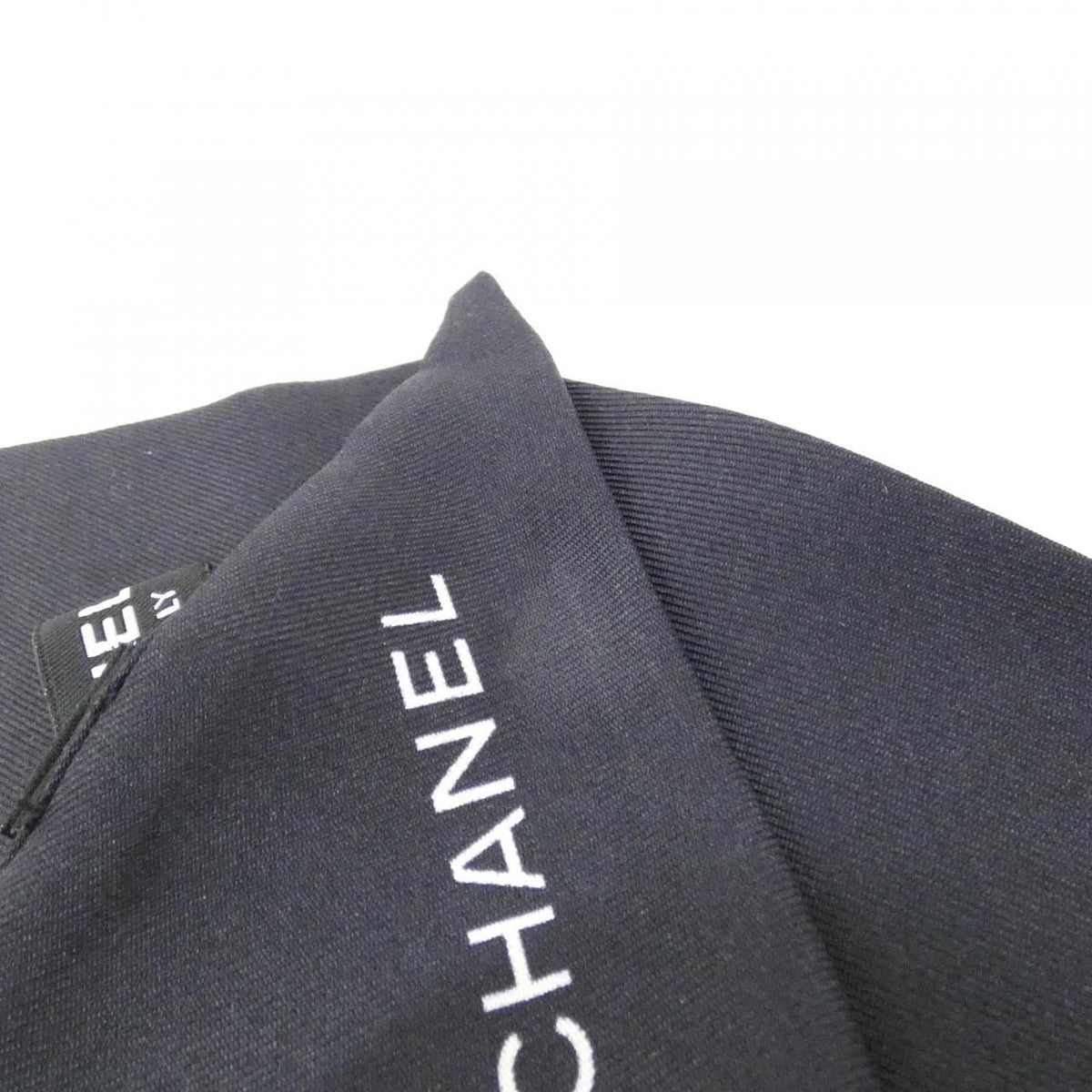 Chanel Hair Band Shoulder Bag — view 3