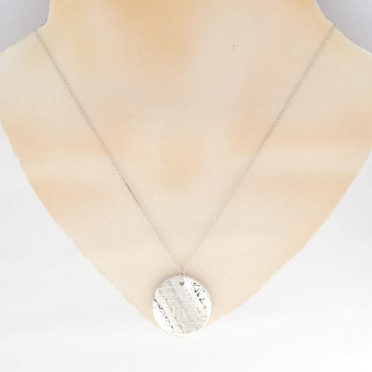 Tiffany & Co. Notes Round Necklace — view 6