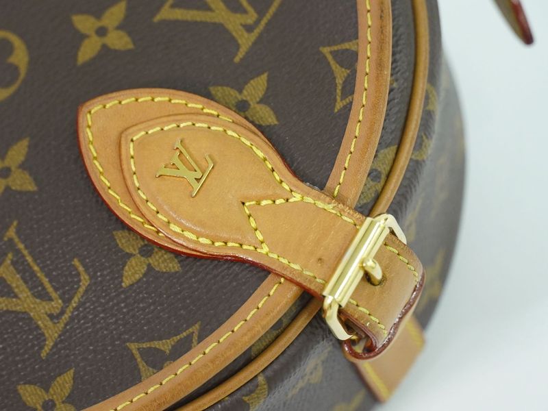 Authentic Louis Vuitton LV Tambourin Monogram Shoulder Bag Pochette Brown