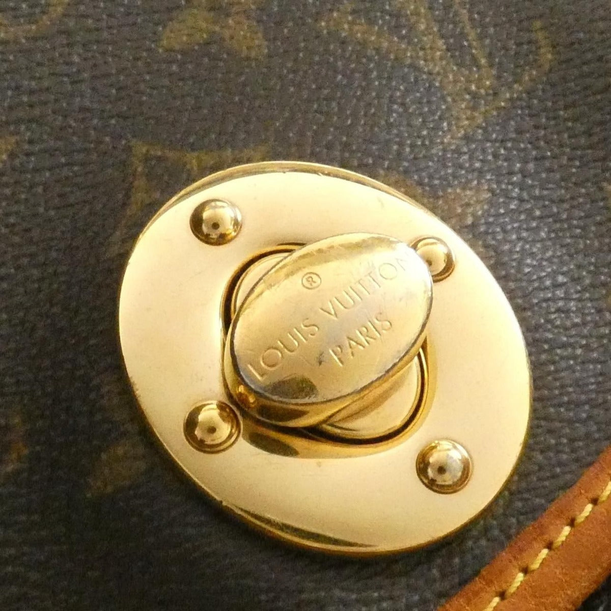 Louis Vuitton Monogram Thuram GM M40075 Shoulder Bag — view 4
