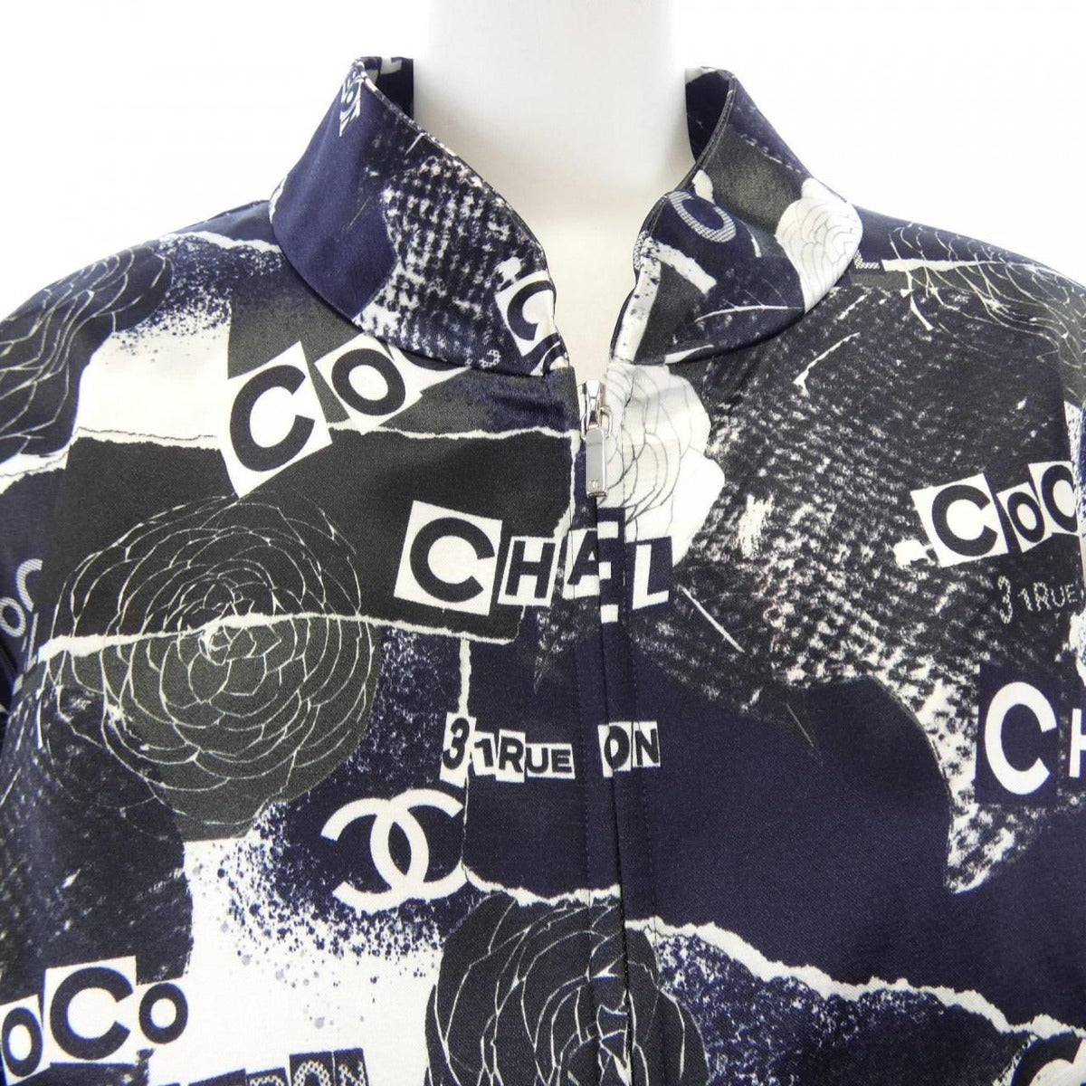Chanel Jacket Black 34 — view 6