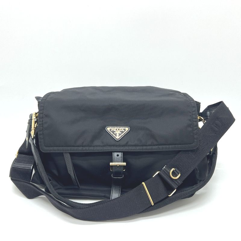 Prada Shoulder Bag Explorer Large Re-nylon 1bd391 Nylon Black
