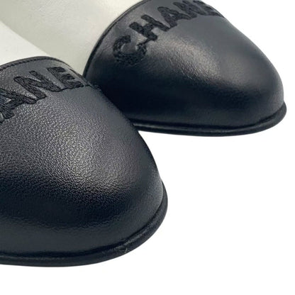Chanel Bicolor Flat Shoes Leather White Black — view 4