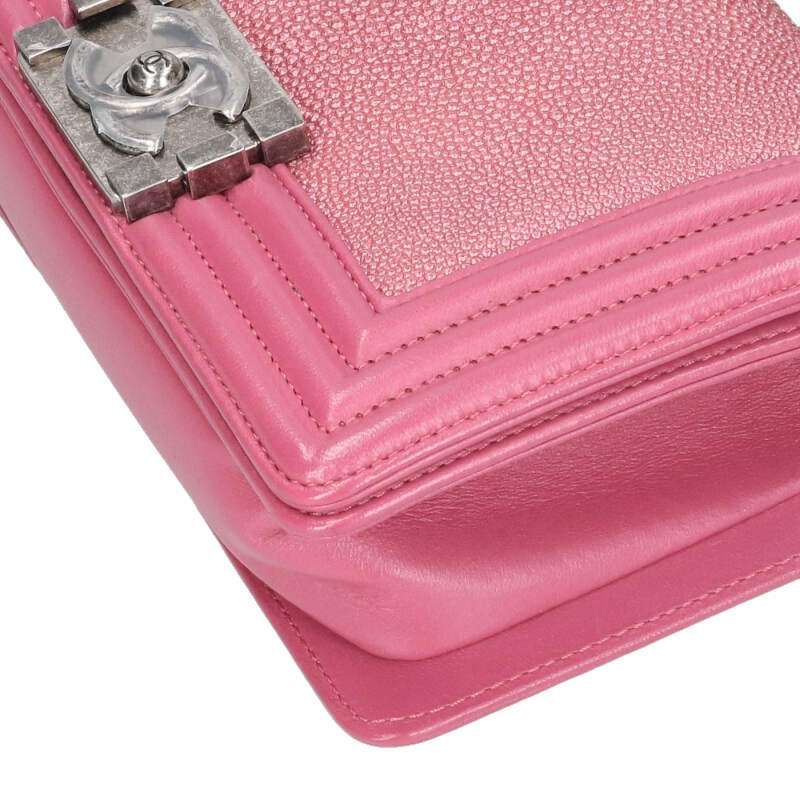 Chanel Ws9694 Boy Chanel 20 Lambskin Stingray Chain Shoulder Bag Women 20