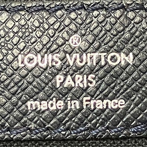 Louis Vuitton Taiga Sacha M32712 Bag Shoulder Bag Men's