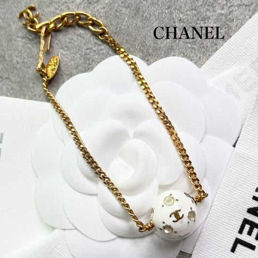 Chanel Rhinestone Soccer Ball Vintage Bracelet 98p Gold White