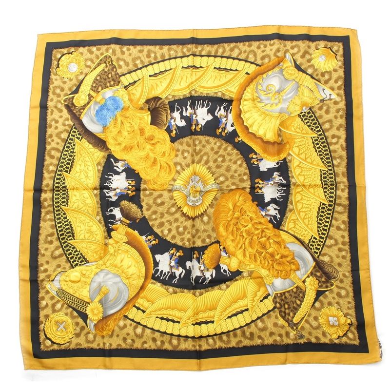 Hermes Carré 90 Casques Et Plumets Faceless Helmet Silk Scarf Horse Gold Black