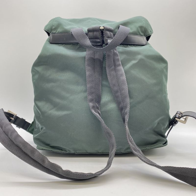 Prada Backpack Sac Daypack Backpack Nylon Khaki Women Men Vintage Fashion