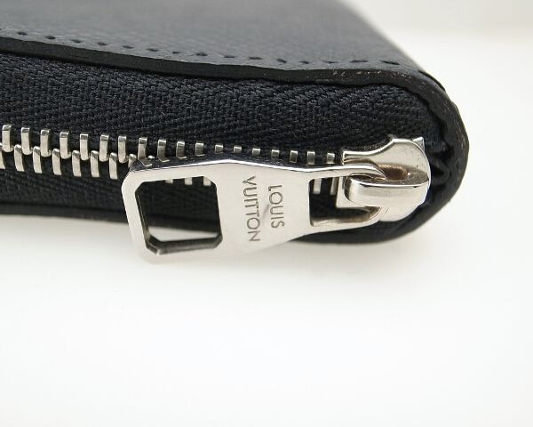 Louis Vuitton Taiga Line Zippy Coin Purse Coin Purse M32832 Pawnshop