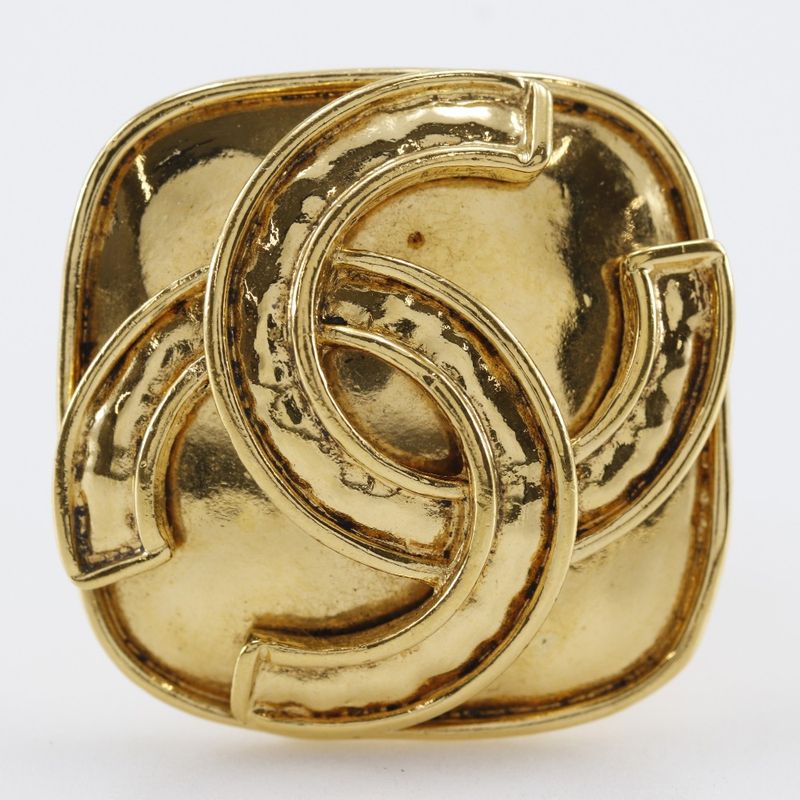 Chanel Coco Mark Vintage Gold Plated 94P Ladies 24g Earring