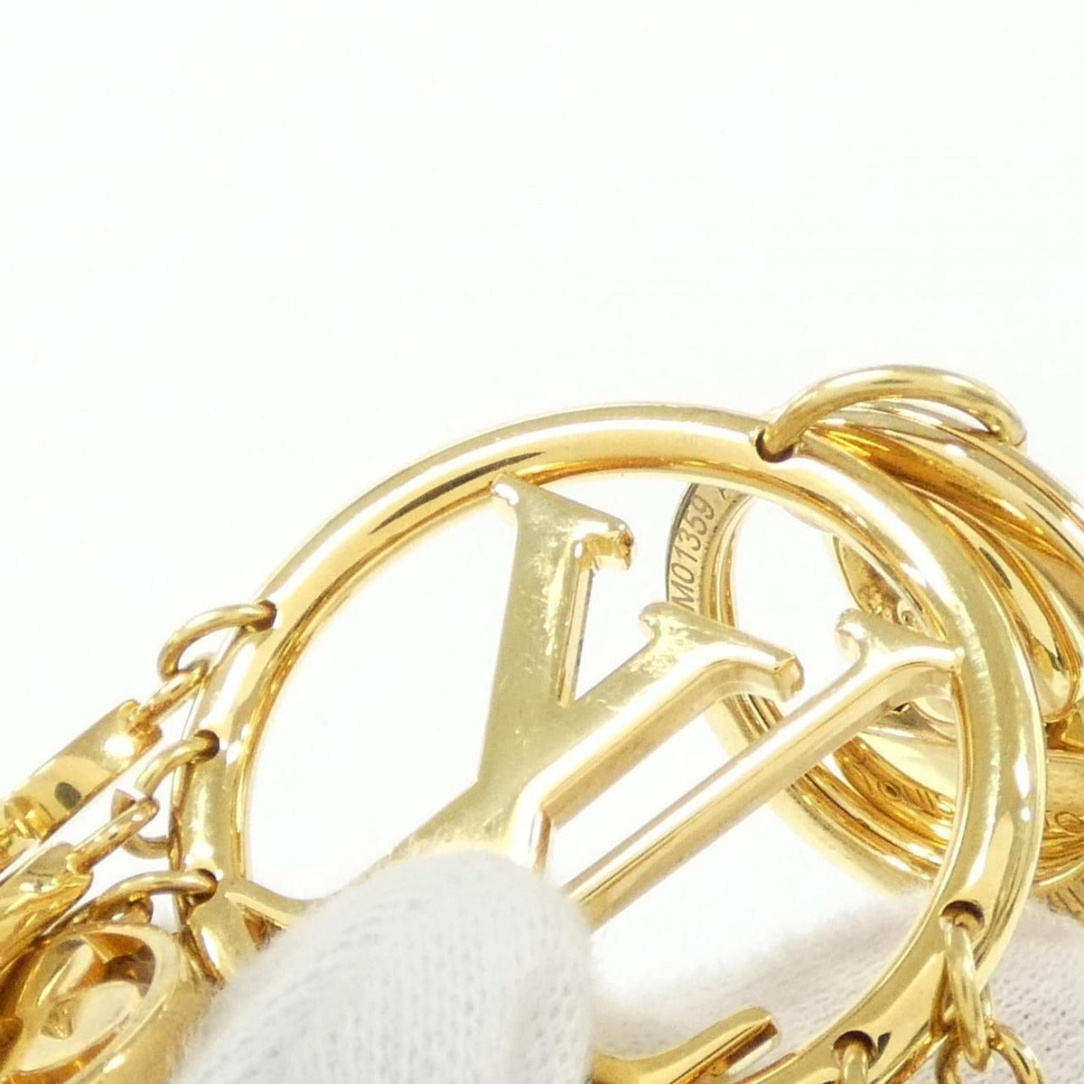 Louis Vuitton Porte Cles LV Circle Twin Link Key Ring — view 4