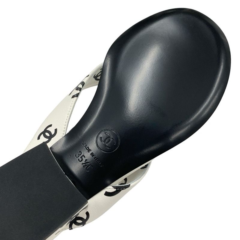 Chanel Sandals Shoes Leather White Black Thong Sandals Flat Sandals Heremark