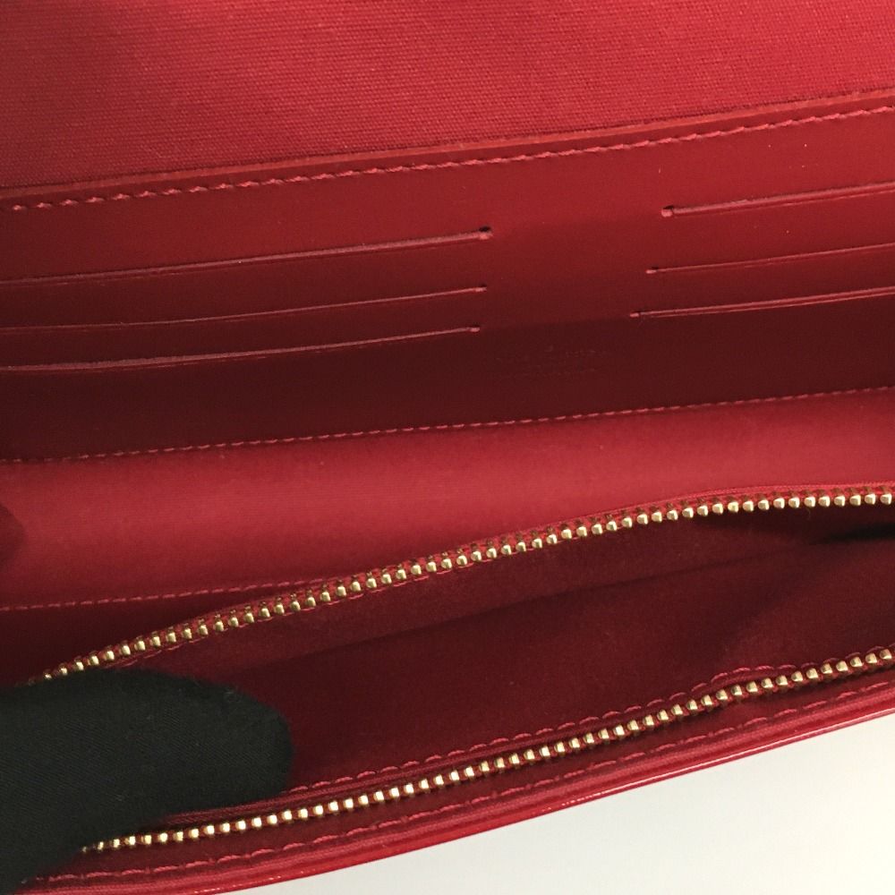 Louis Vuitton Wallet Clutch Wallet Red Red Vernis Ross More MM
