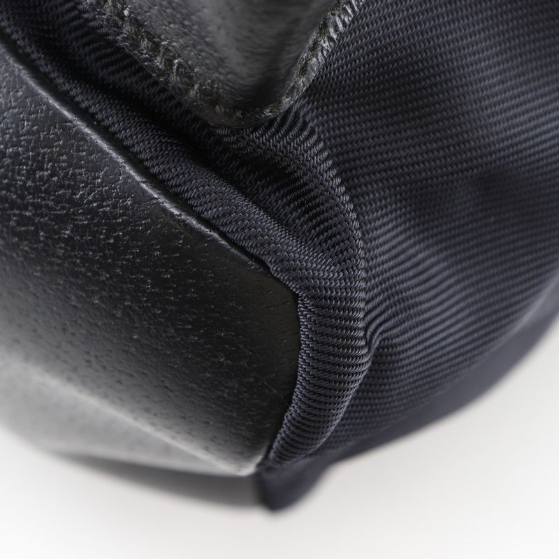 Gucci 019.2058.0173.5 Nylon Canvas And Leather Black Ladies Backpack/daypack