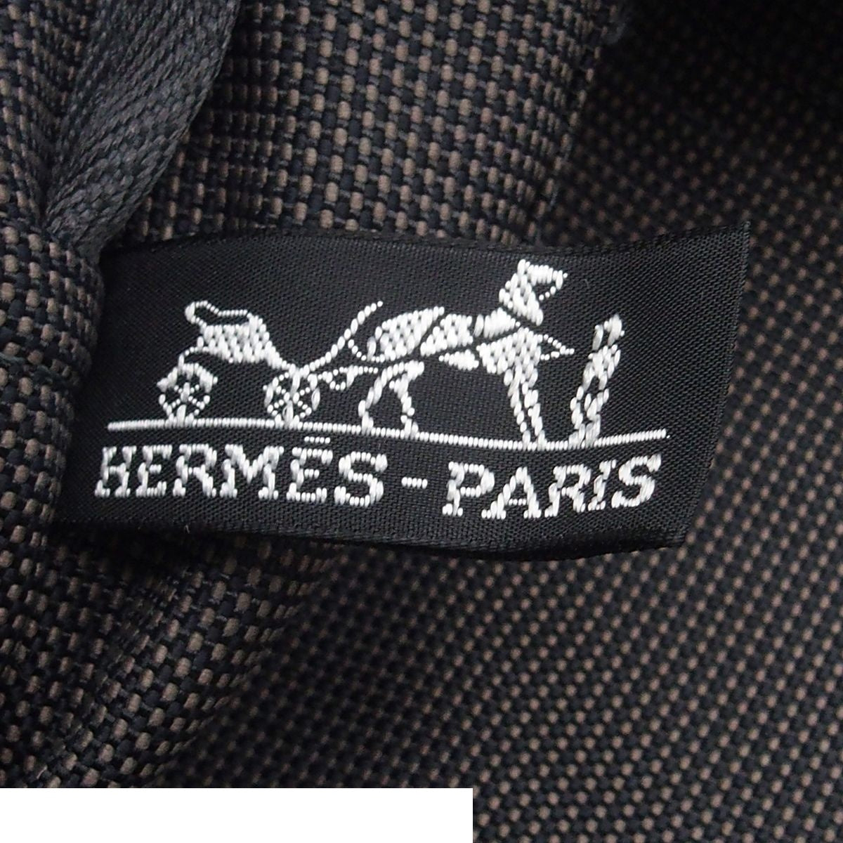 Hermes Her Line MM Gray Silver Nylon Canvas Tote Bag — view 6