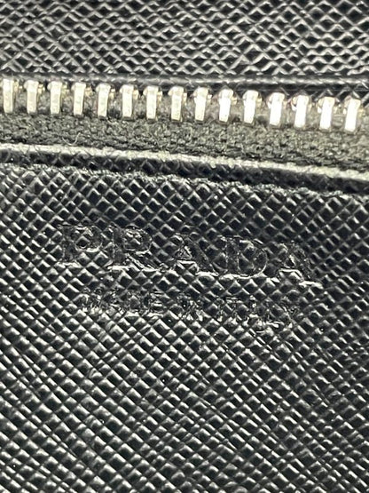 Prada Saffiano Leather Round Zipper Long Wallet Long Wallet Black Made In Italy