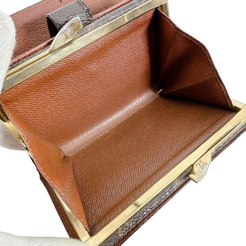 Louis Vuitton M61663 Monogram Wallet With Credit Card Slots