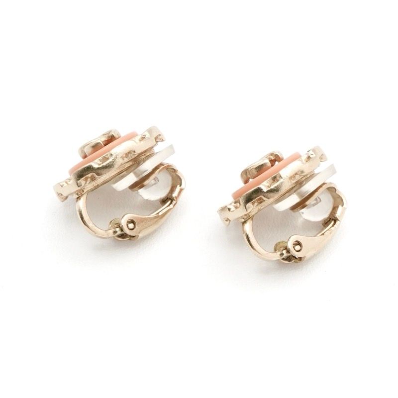 Chanel Earrings Earring Gold Here Mark