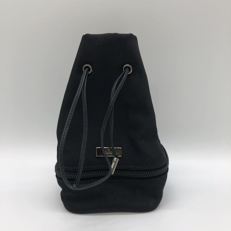 Gucci 039 1054 Drawstring Pouch Small Bag Nylon Canvas Black Ladies Men Fashion