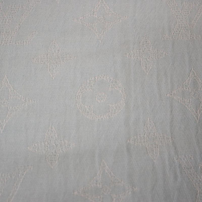 Louis Vuitton M78843 Monogram Shadow Shawl A24-684