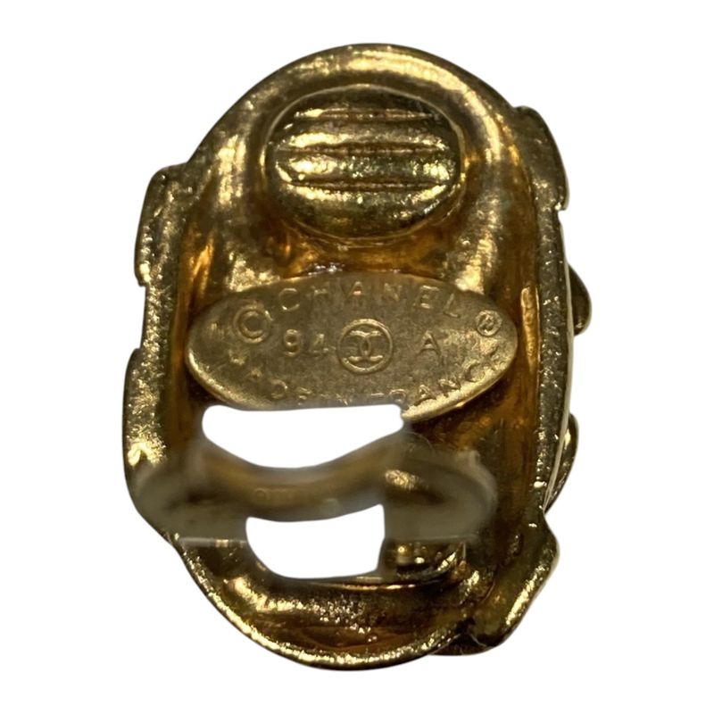 Chanel ⑤ 94A Oval Shape Coco Mark Earrings Ladies Gold