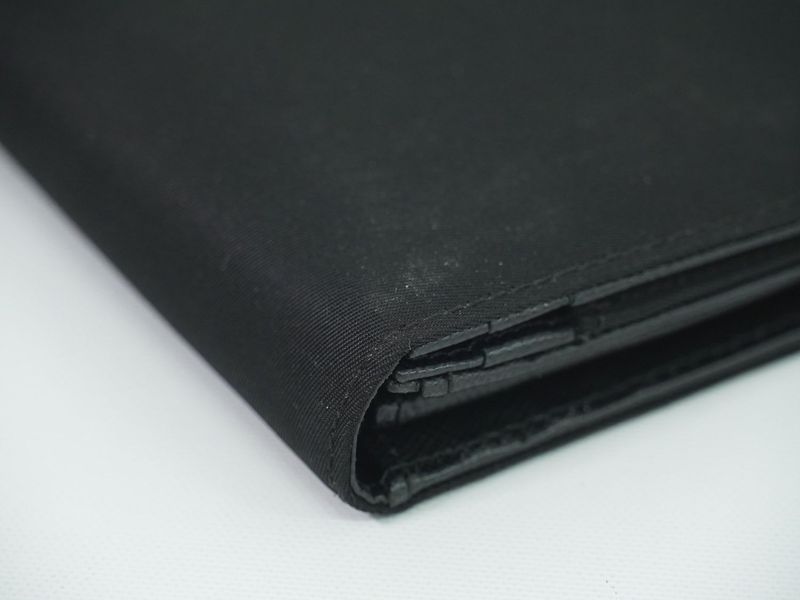 Authentic Prada Nylon Long Wallet Long Wallet Black Wallet Pre-owned [follow-up