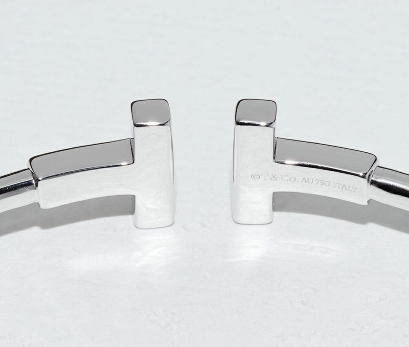 Tiffany & Co Bracelet Bangle 18K White Gold 18 Diamonds (total 024ct) T-wire