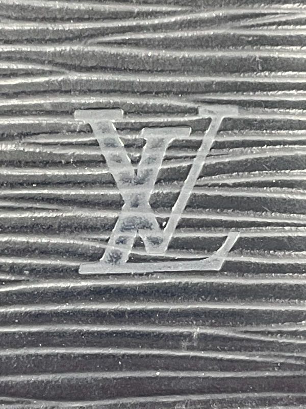 Louis Vuitton ルイ・ヴィトン エピ ポルトカルトクレディ 円 札入れ 長財布 M63212 ノワール スペイン製