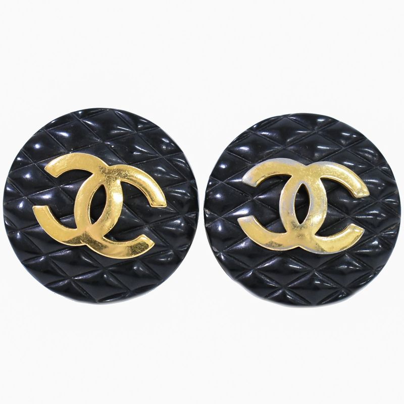 Authentic Chanel Coco Mark Matelasse Earrings Plastic GP Gold Plated Black