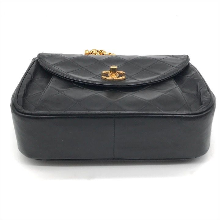 Chanel Quilted Turnlock CC Logo Brilliant Chain Shoulder Bag