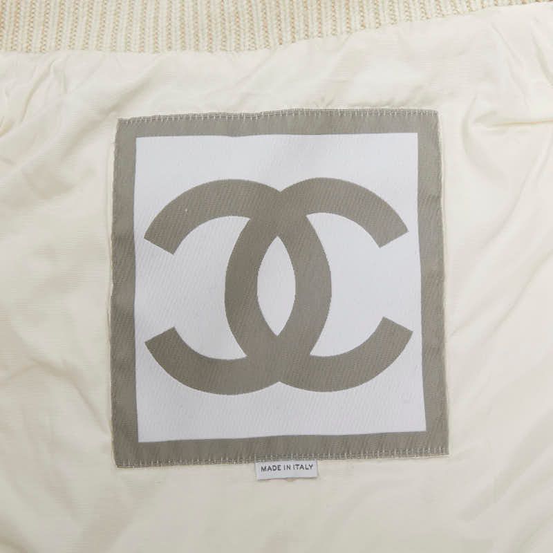 Chanel Sport Line Coco Mark Blouson Zip Up Size: 36 P16401w02679 Ivory Wool