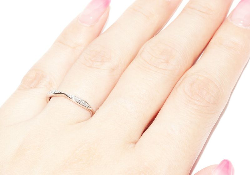 Chanel Ring Pt950 10P Diamonds (approx 008ct) Camellia Collection Half Eternity